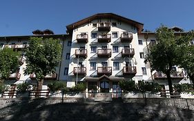Palace Pontedilegno Resort
